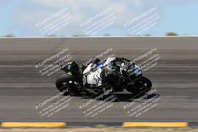 media/Apr-05-2024-Apex Assassins-CVMA Friday Practice (Fri) [[ee2ef04f2b]]/3-Racer 2/Session 3 (Bowl Speed Pans)/